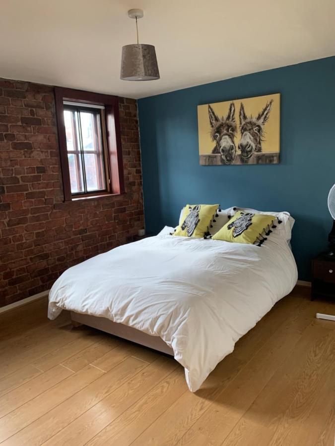 2 Bed Duplex Penthouse By Mathew Street Sleeps 6 *
