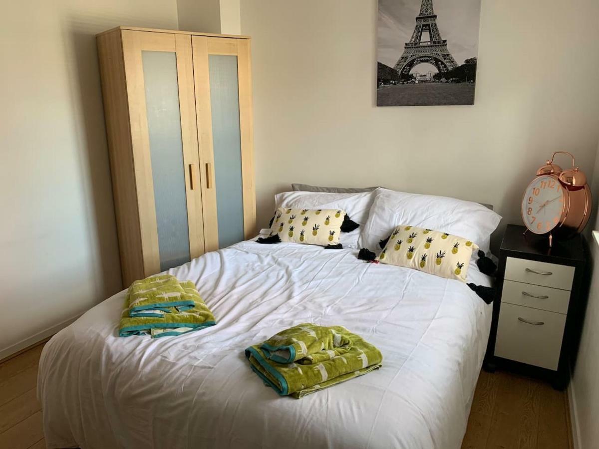 Apartment 2 Bed Duplex Penthouse By Mathew Street Sleeps 6 *