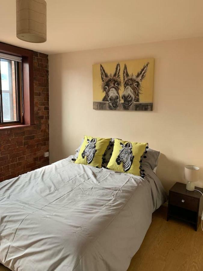 2 Bed Duplex Penthouse By Mathew Street Sleeps 6 *