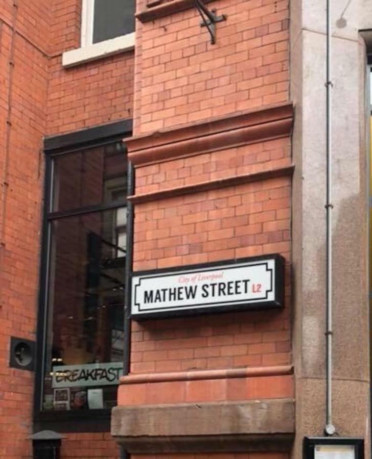 2 Bed Duplex Penthouse By Mathew Street Sleeps 6 *