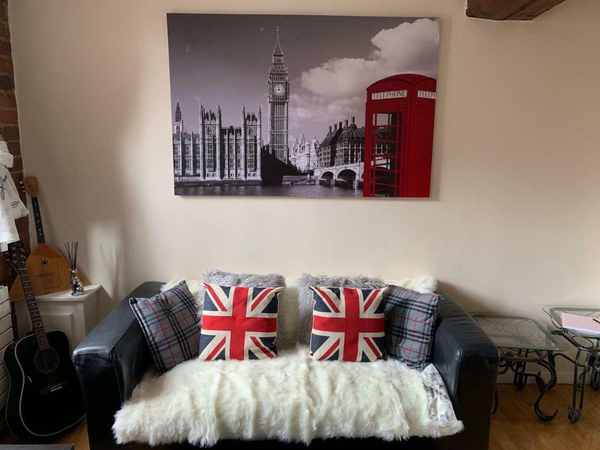 2 Bed Duplex Penthouse By Mathew Street Sleeps 6 *
